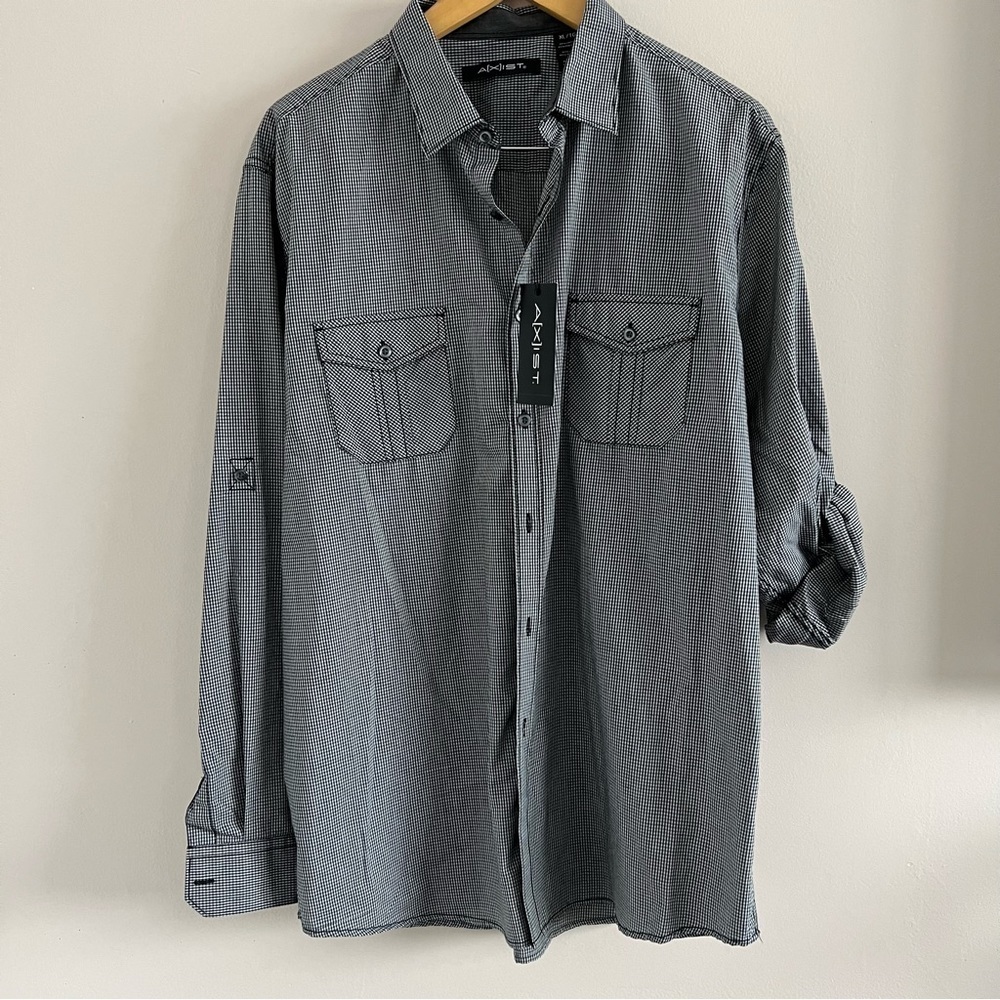 Axist Black, Gray & White Checkered Button-Up Shirt – NWT